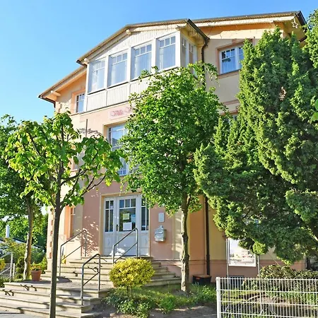 Apartment Vitalis _ Und W Sellin (Rugen)
